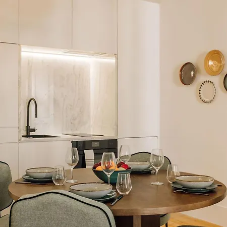 Ando Living - Flores 25 House