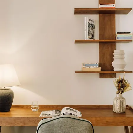 Апартаменти Ando Living - Flores 25 House