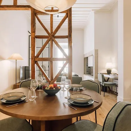 Ando Living - Flores 25 House * Лісабон