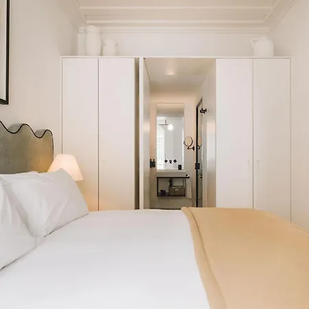 Ando Living - Flores 25 House Лісабон