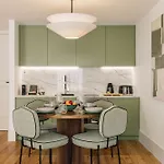 Ando Living - Flores 25 House Aparthotel 4*