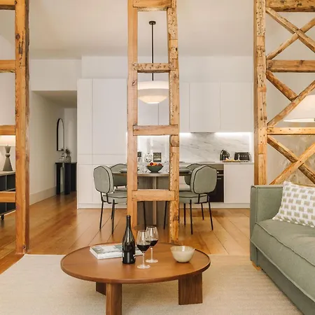 Ando Living - Flores 25 House Hotel apartamentowy 4*