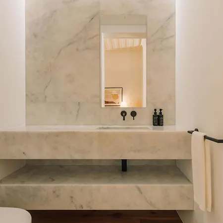 Ando Living - Flores 25 House アパート *