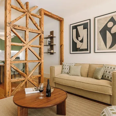 Ando Living - Flores 25 House * リスボン