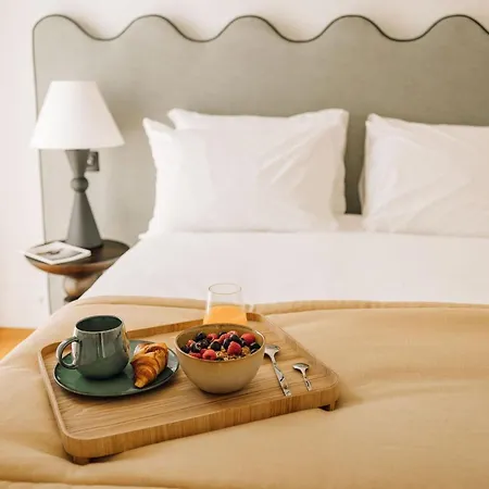 Hotel apartamentowy Ando Living - Flores 25 House 4*