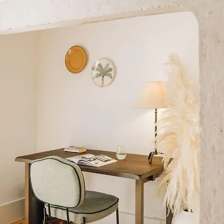 Ando Living - Flores 25 House Ξενοδοχείο με διαμερίσματα