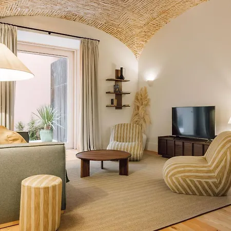 Ando Living - Flores 25 House