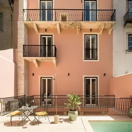 Ando Living - Flores 25 House ליסבון