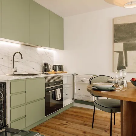 Ando Living - Flores 25 House * ליסבון